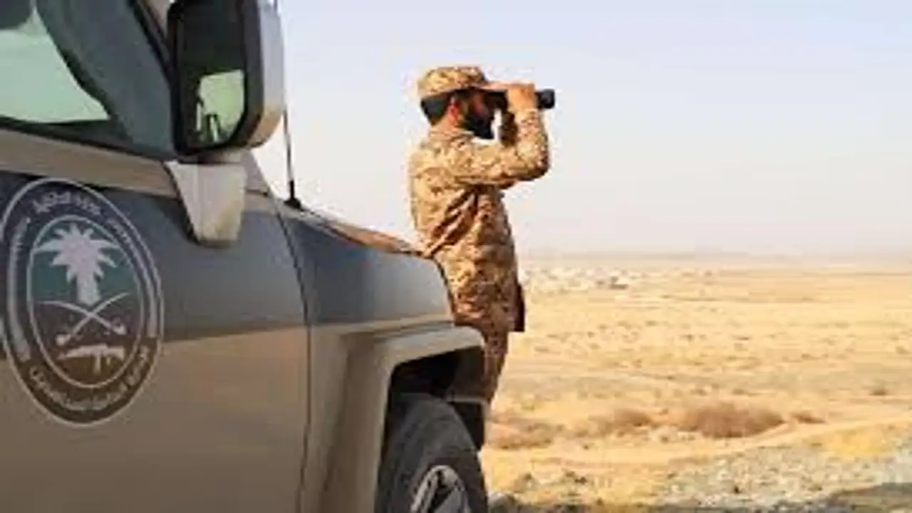القبض على مروج إثيوبي في جازان بحوزته حشيش وأمفيتامين مخدر